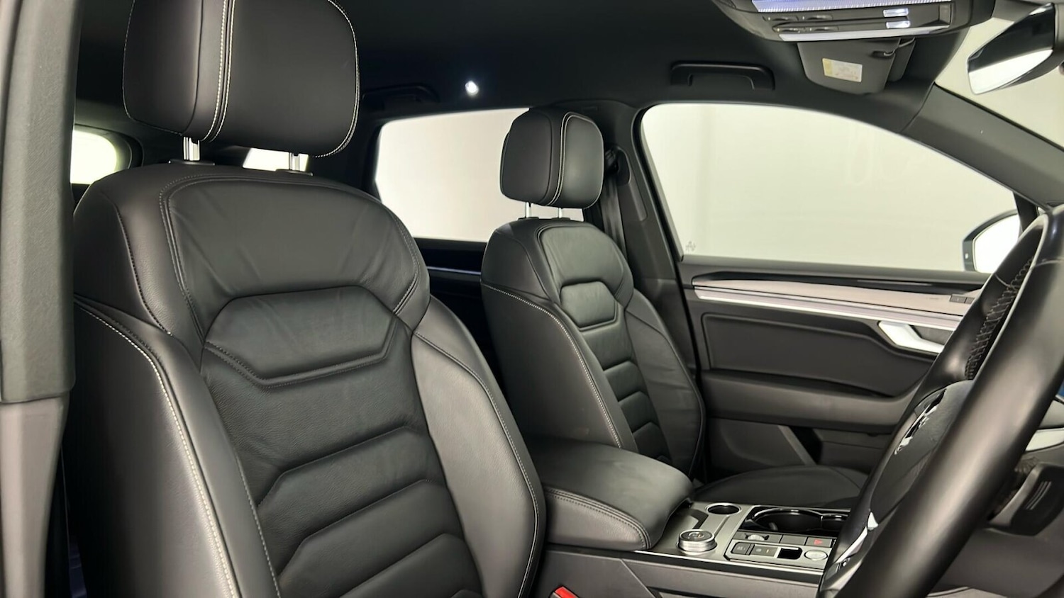 Used Volkswagen Touareg 2019 for sale - 77293455: Photo 43