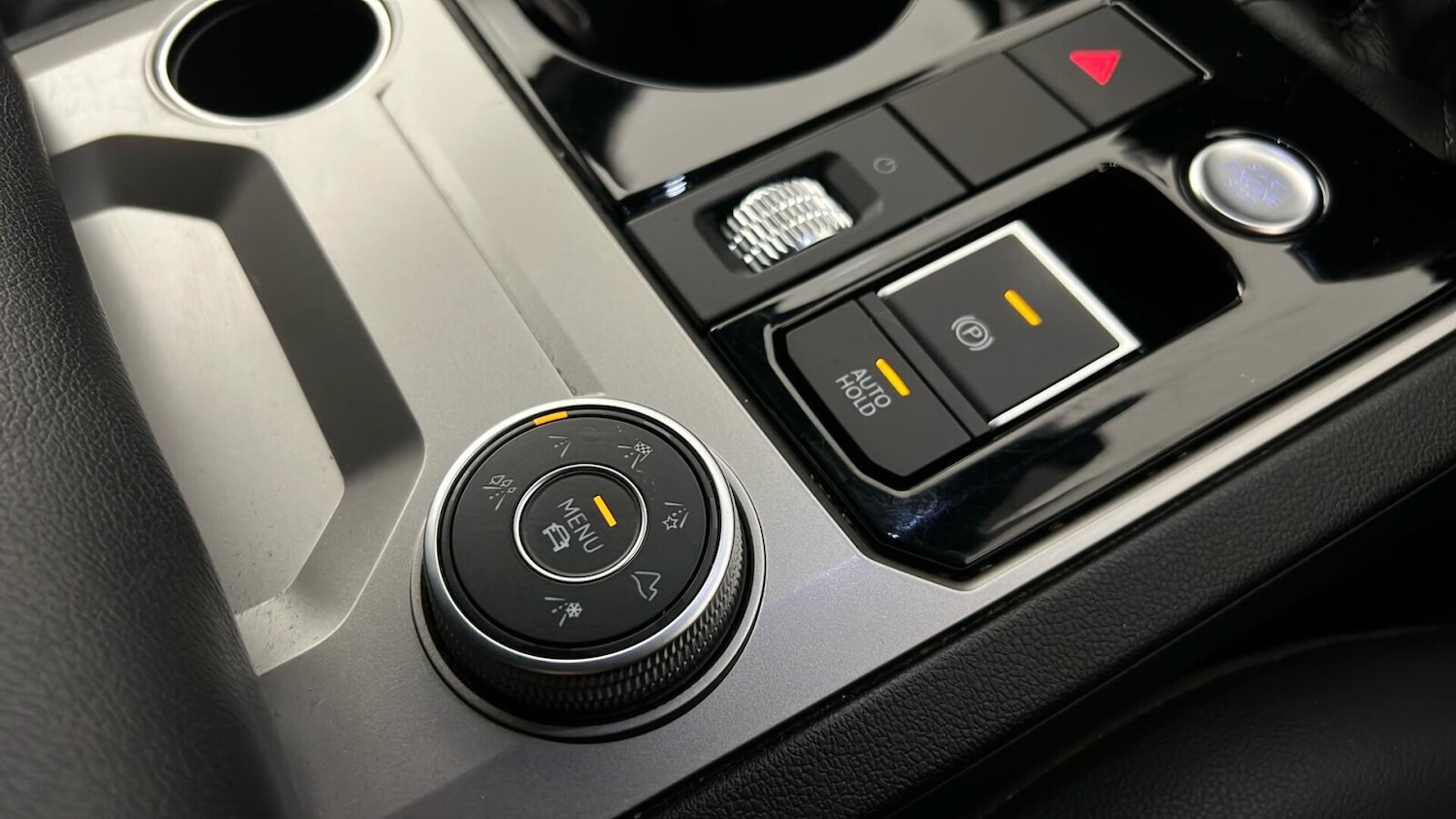 Used Volkswagen Touareg 2019 for sale - 77293455: Photo 45