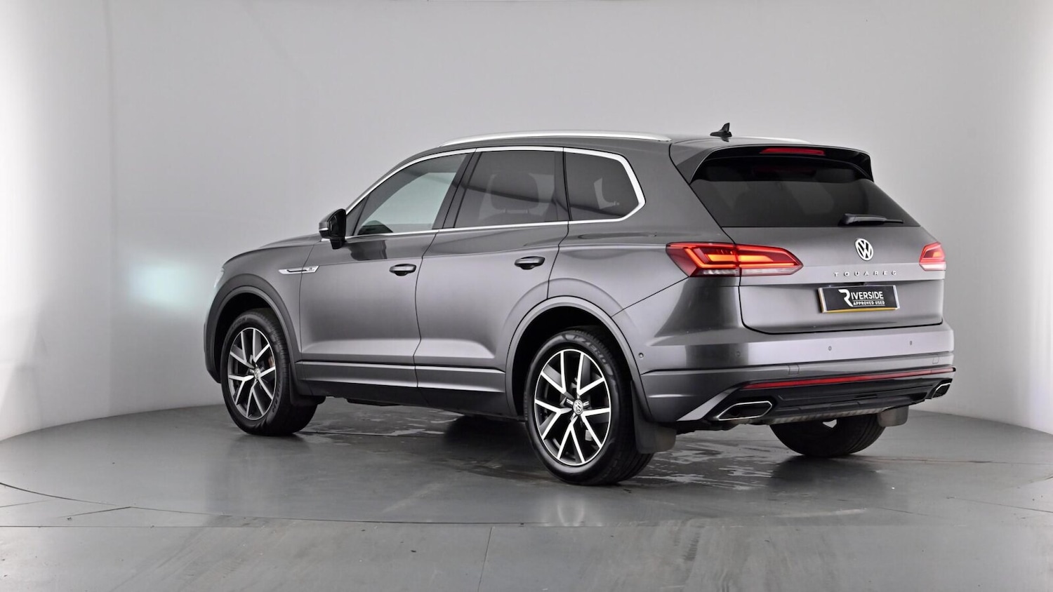 Used Volkswagen Touareg 2019 for sale - 77293455: Photo 64