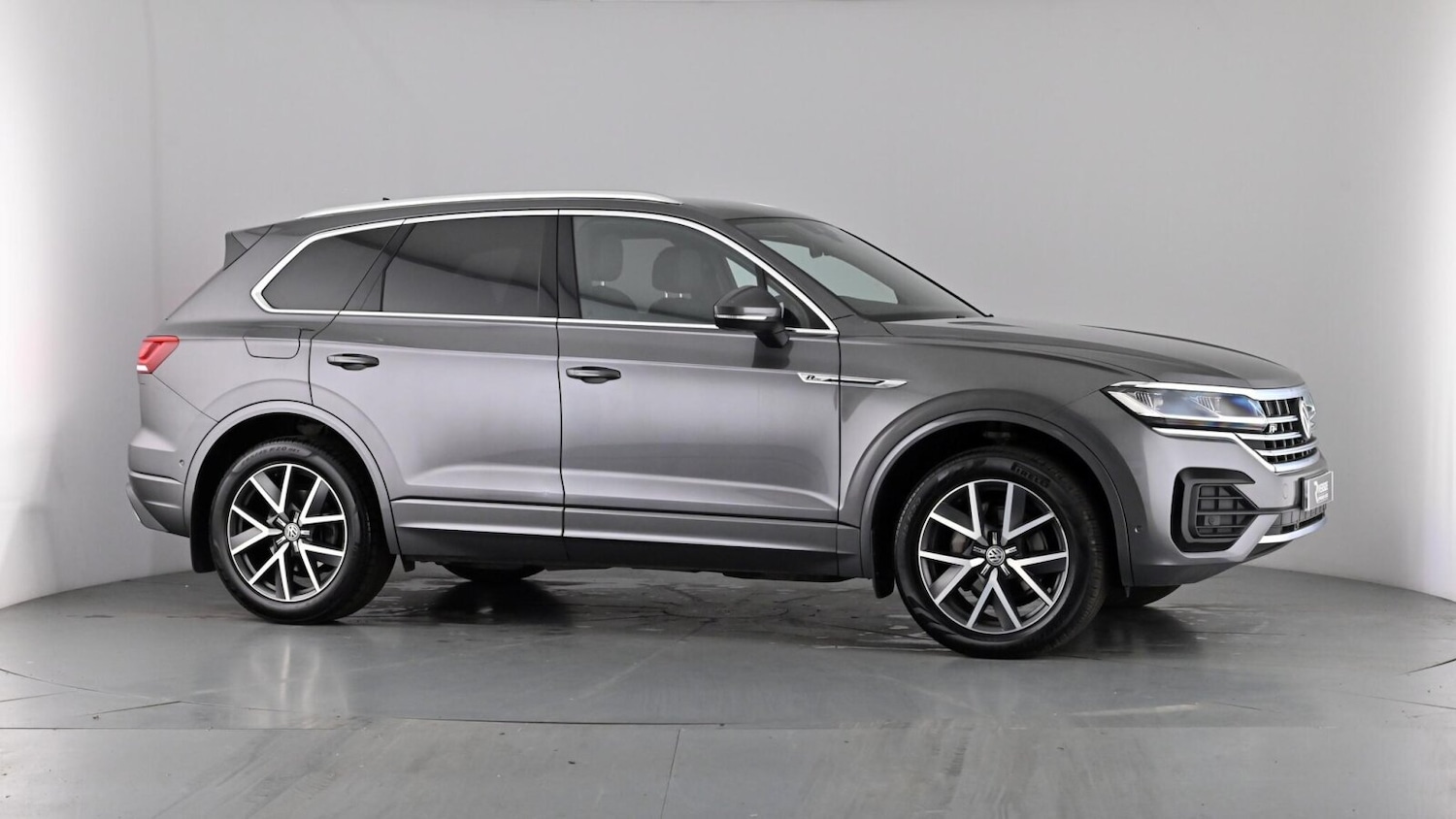 Used Volkswagen Touareg 2019 for sale - 77293455: Photo 79