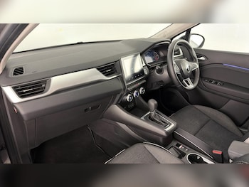 Used Renault Captur 2023 for sale - 78364362: Photo