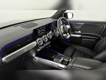 Used Mercedes-Benz GLB 2020 for sale - 75406017: Photo