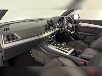Used Audi Q5 2019 for sale - 78811423: Photo