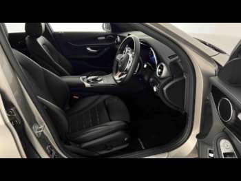 Used Mercedes-Benz C-Class 2019 for sale - 74914716: Photo