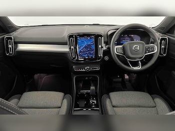 Used Volvo XC40 2024 for sale - 75405980: Photo