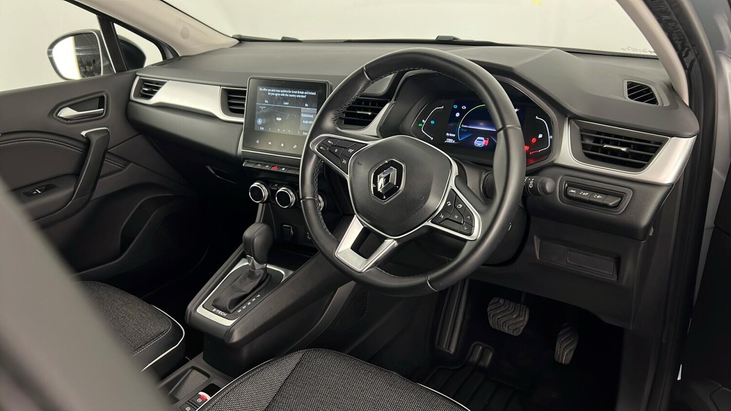 Used Renault Captur 2023 for sale - 76140056: Photo 16