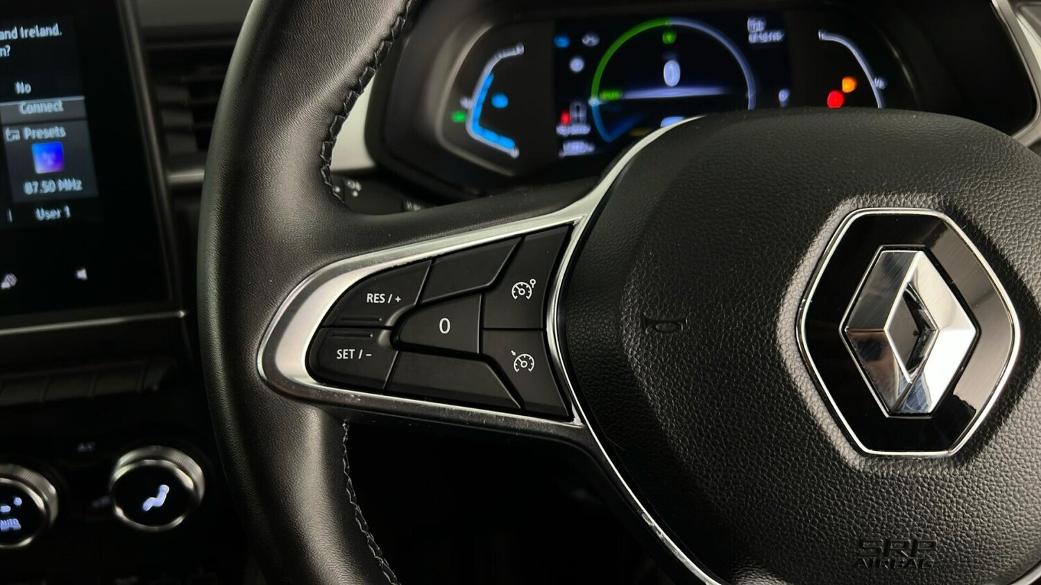 Used Renault Captur 2023 for sale - 76140056: Photo 23