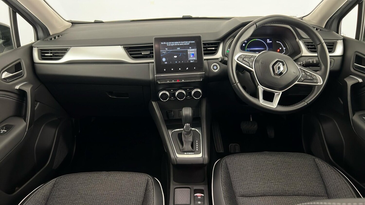 Used Renault Captur 2023 for sale - 76140056: Photo 3