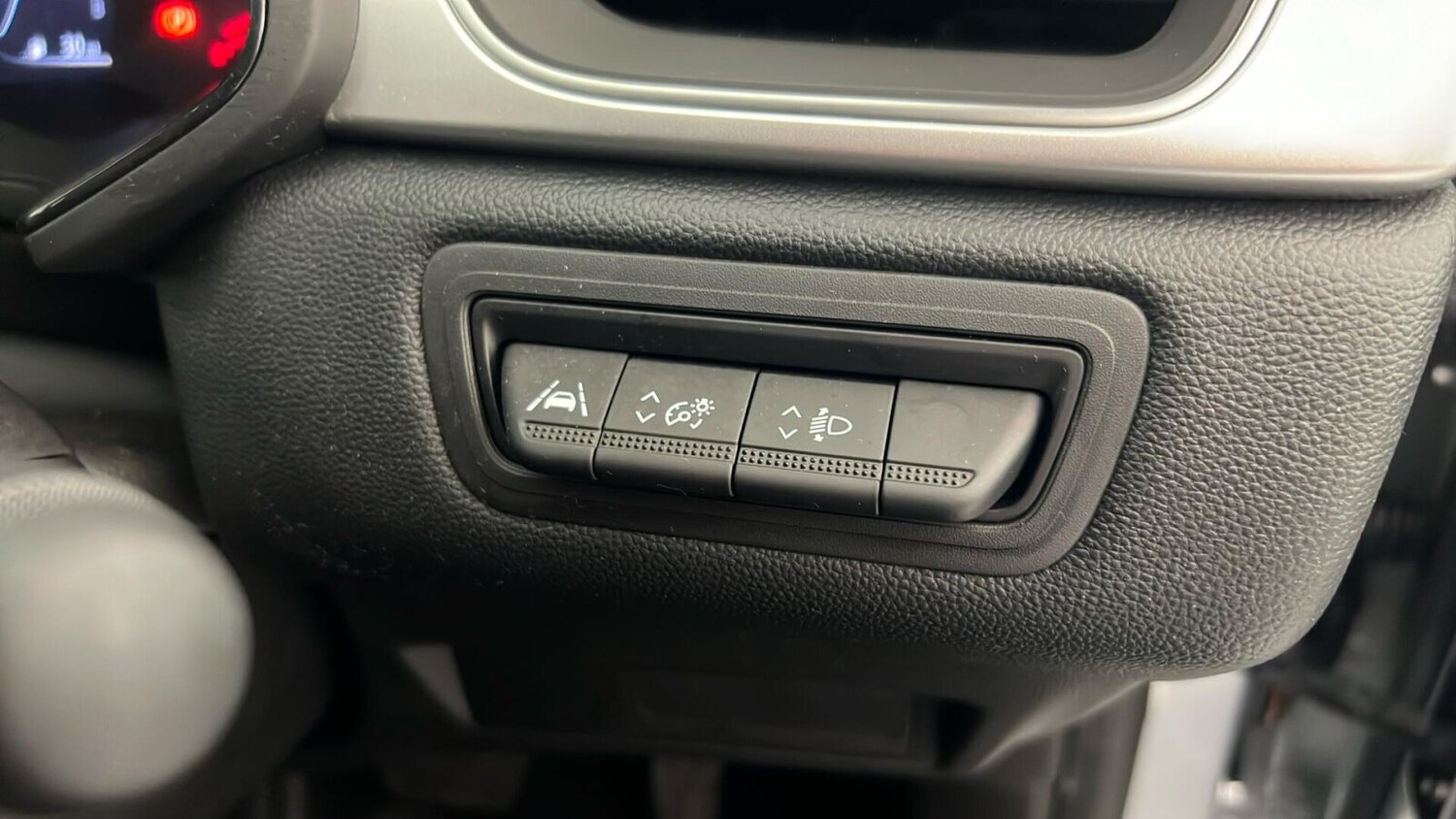 Used Renault Captur 2023 for sale - 76140056: Photo 35