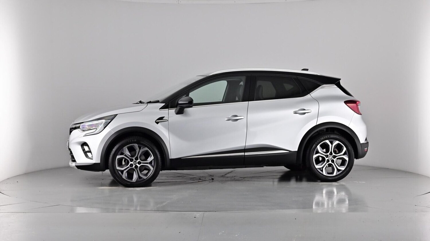 Used Renault Captur 2023 for sale - 76140056: Photo 56
