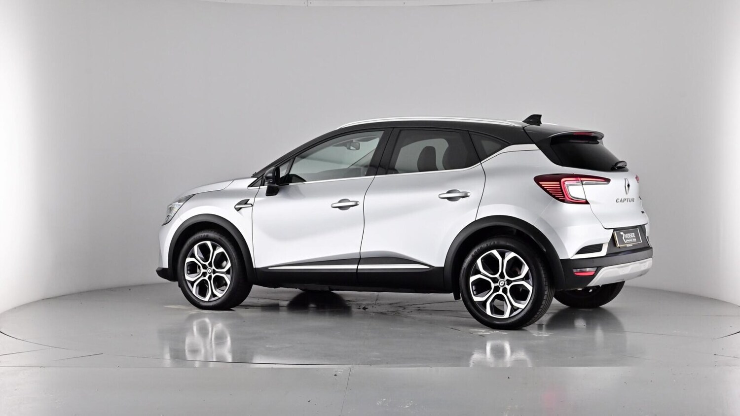 Used Renault Captur 2023 for sale - 76140056: Photo 61