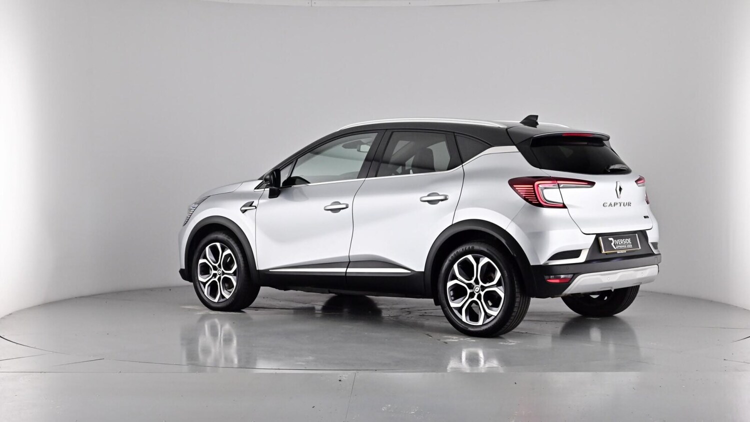 Used Renault Captur 2023 for sale - 76140056: Photo 62