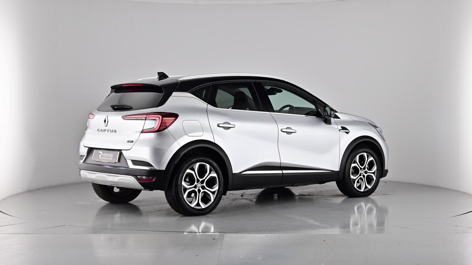 Used Renault Captur 2023 for sale - 76140056: Photo 72