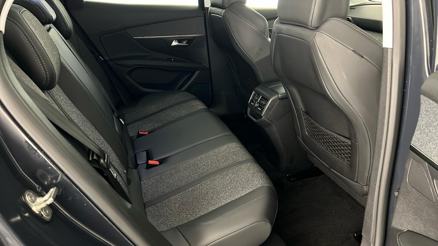 Used Peugeot 3008 2018 for sale - 76533979: Photo 12