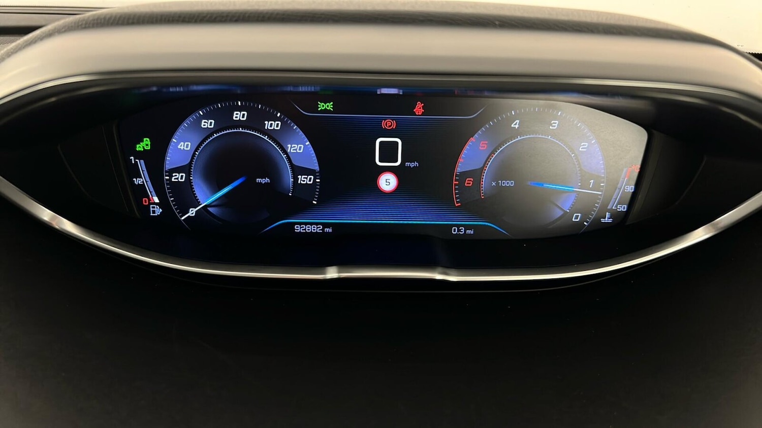 Used Peugeot 3008 2018 for sale - 76533979: Photo 14