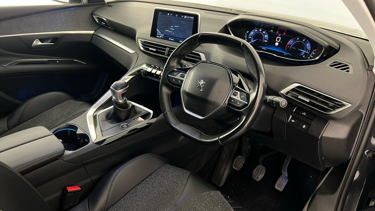 Used Peugeot 3008 2018 for sale - 76533979: Photo 19