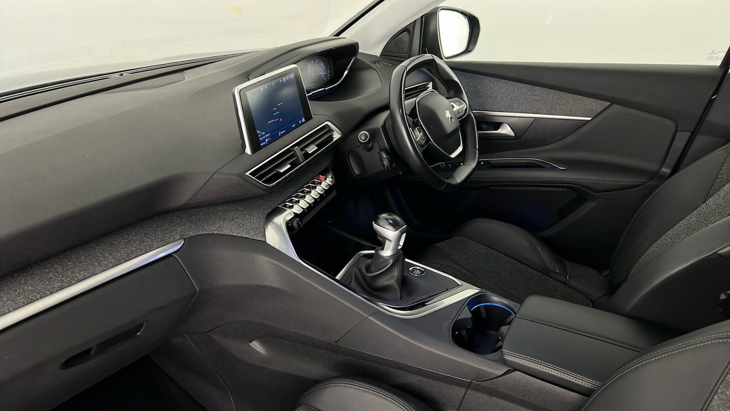 Used Peugeot 3008 2018 for sale - 76533979: Photo 8