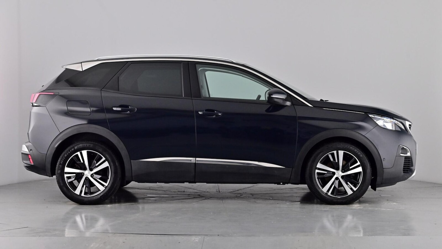 Used Peugeot 3008 2018 for sale - 76533979: Photo 81