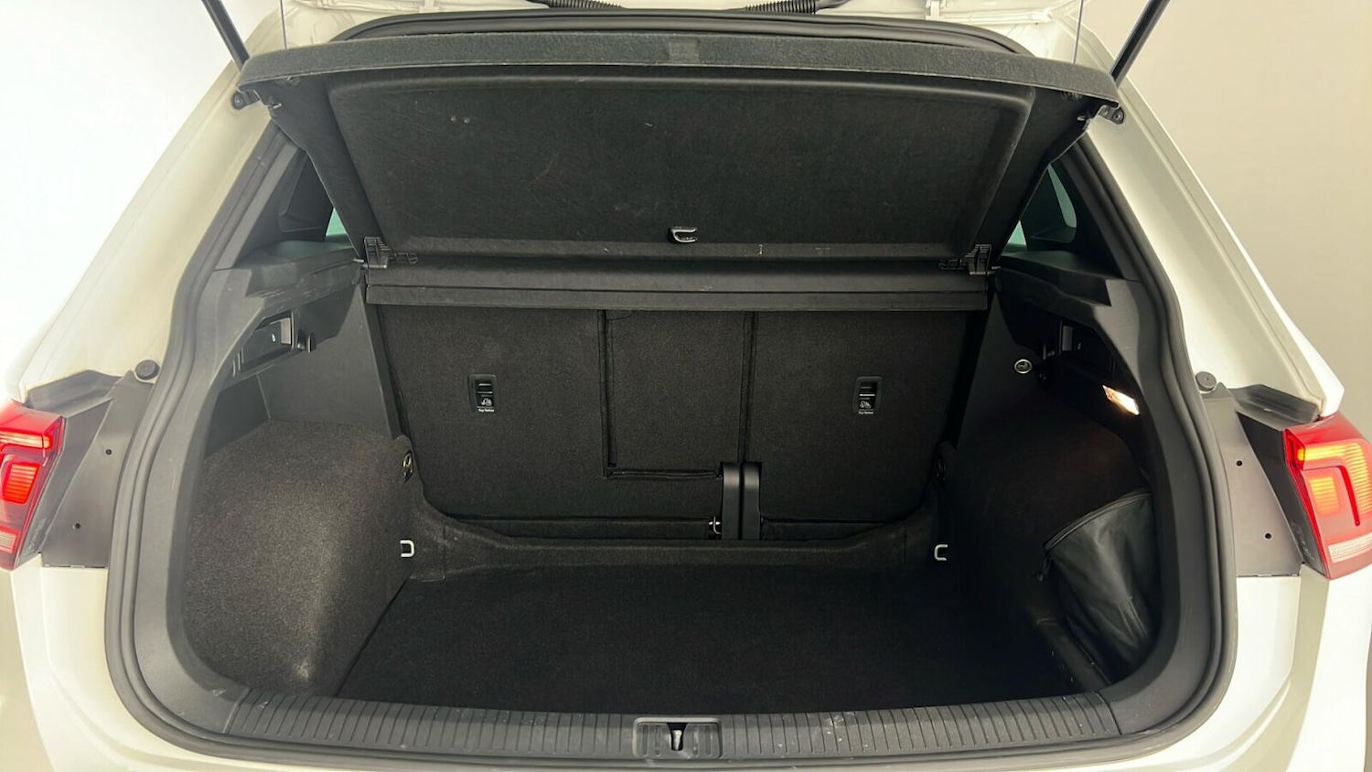 Used Volkswagen Tiguan 2021 for sale - 77442576: Photo 13