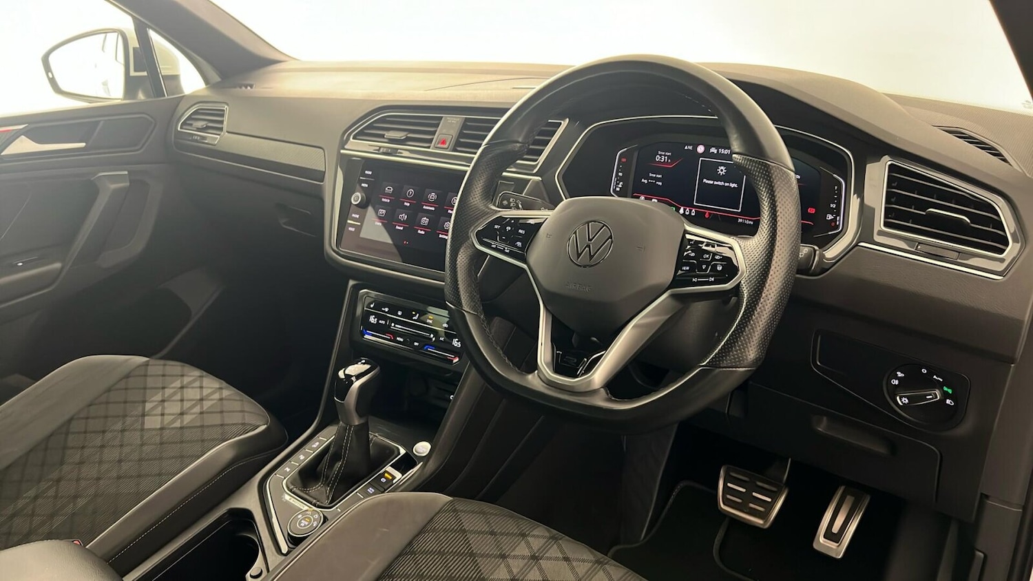 Used Volkswagen Tiguan 2021 for sale - 77442576: Photo 15