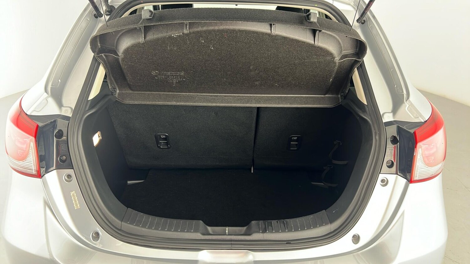 Used Mazda Mazda2 2018 for sale - 76033928: Photo 20
