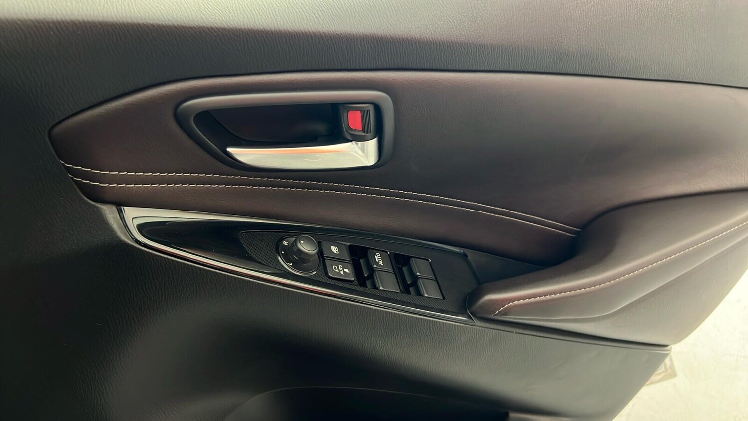 Used Mazda Mazda2 2018 for sale - 76033928: Photo 32