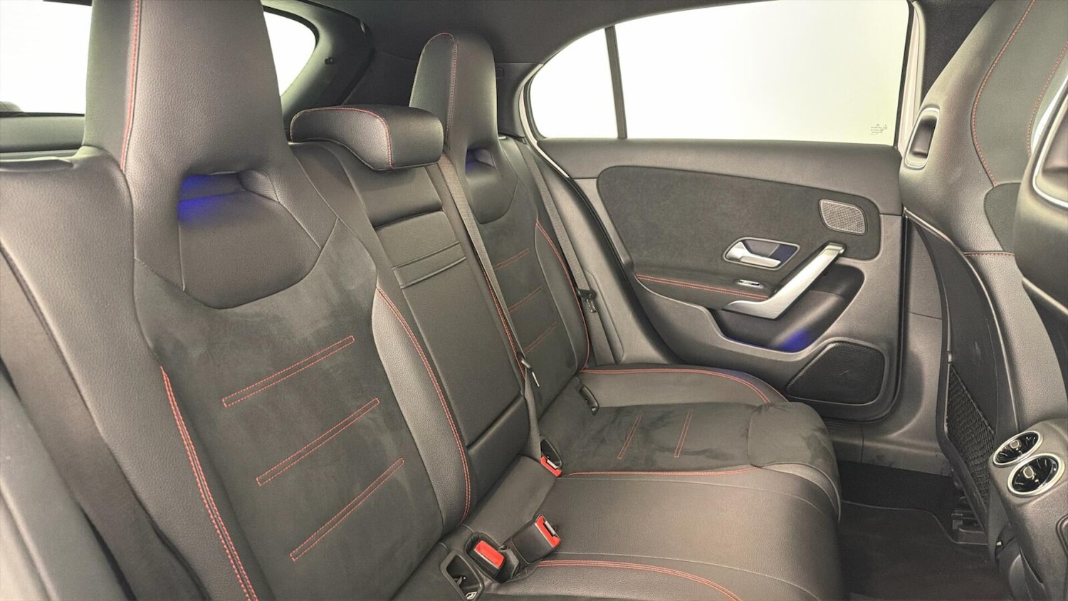 Used Mercedes-Benz A-Class 2019 for sale - 77988341: Photo 31