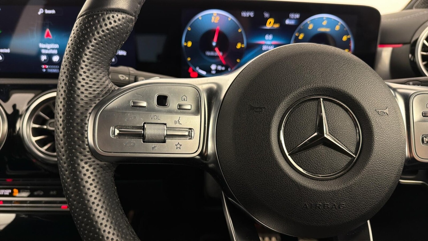 Used Mercedes-Benz A-Class 2022 for sale - 77911211: Photo 10