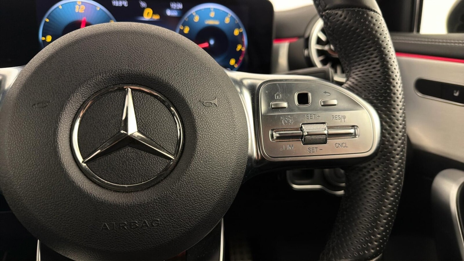 Used Mercedes-Benz A-Class 2022 for sale - 77911211: Photo 11