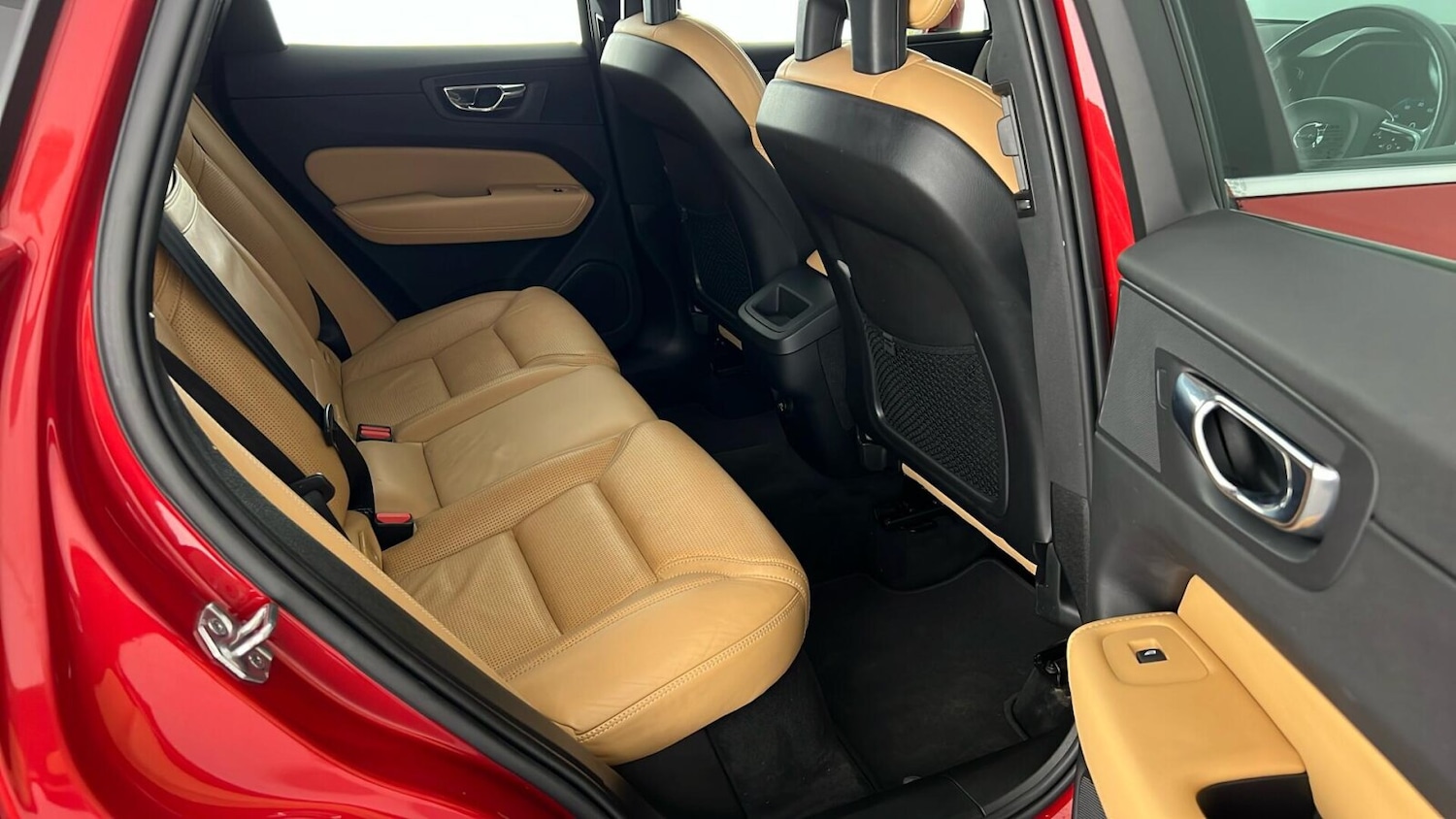 Used Volvo XC60 2018 for sale - 76361757: Photo 14