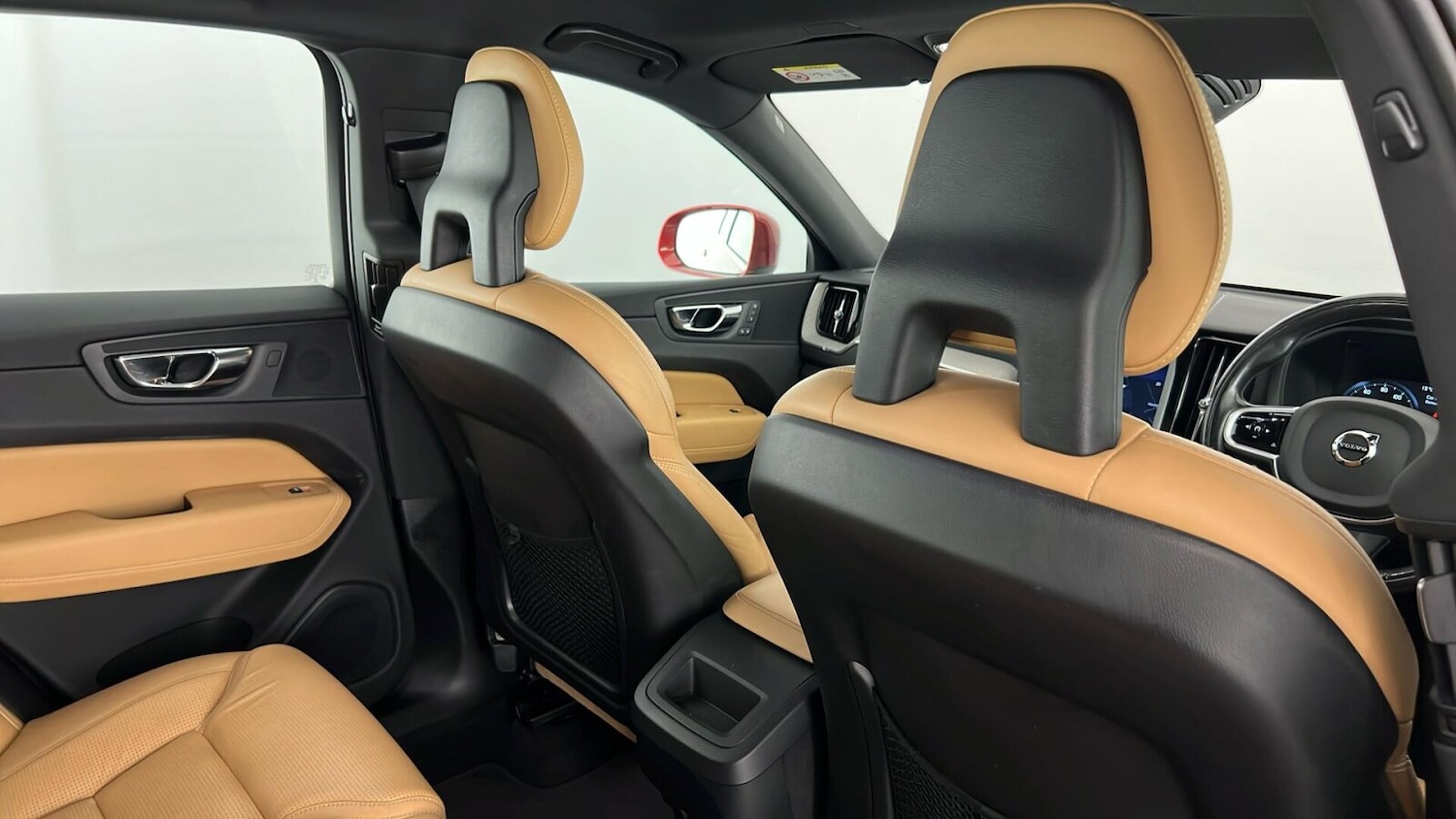 Used Volvo XC60 2018 for sale - 76361757: Photo 31