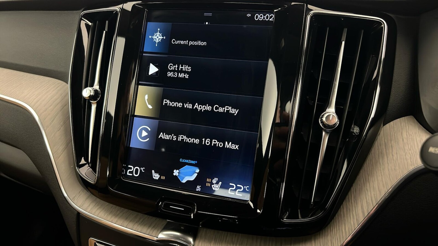 Used Volvo XC60 2018 for sale - 76361757: Photo 45