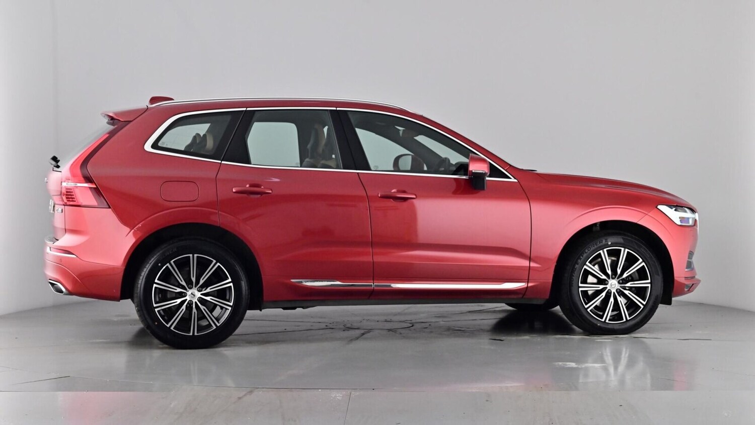 Used Volvo XC60 2018 for sale - 76361757: Photo 81