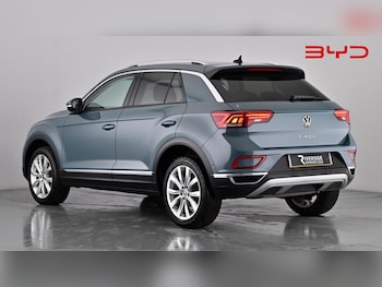 Used Volkswagen T-Roc 2023 for sale - 77346897: Photo