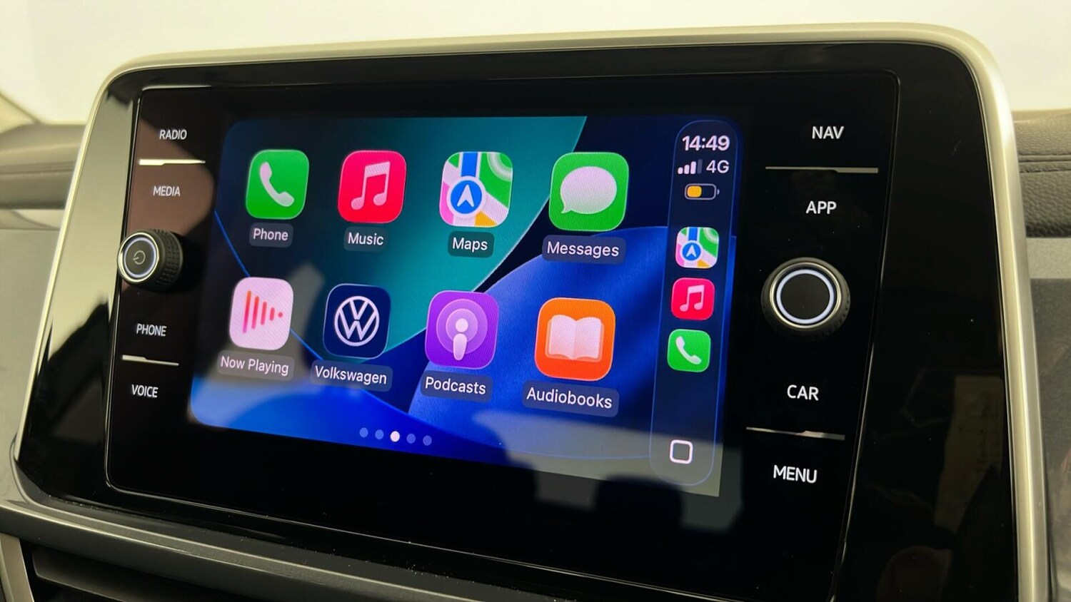 Used Volkswagen T-Roc 2023 for sale - 77346897: Photo 41