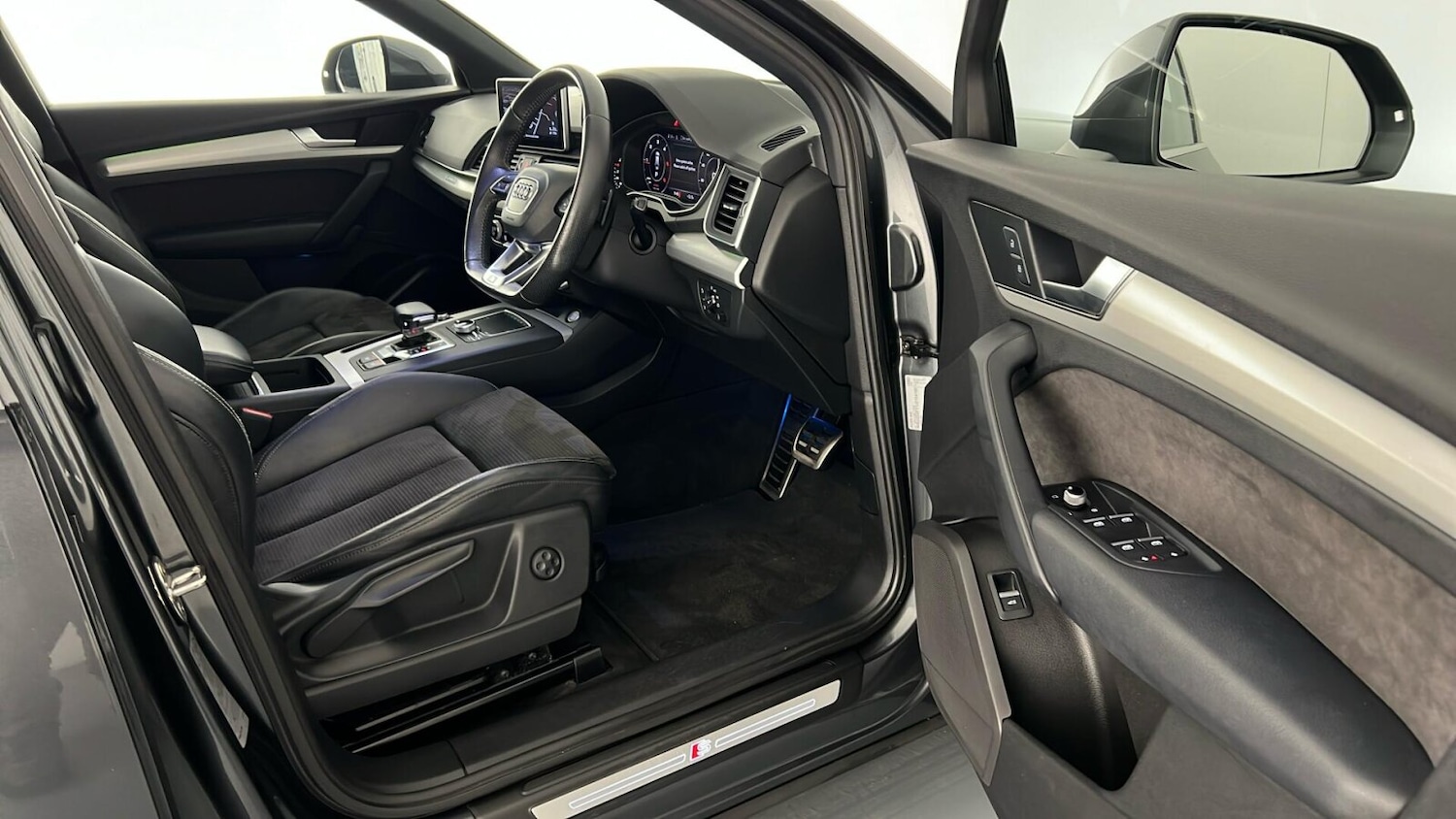 Used Audi Q5 2018 for sale - 77151446: Photo 16