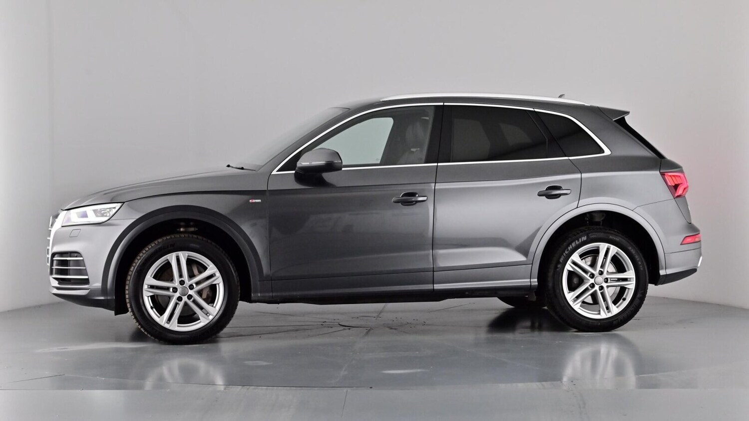 Used Audi Q5 2018 for sale - 77151446: Photo 63