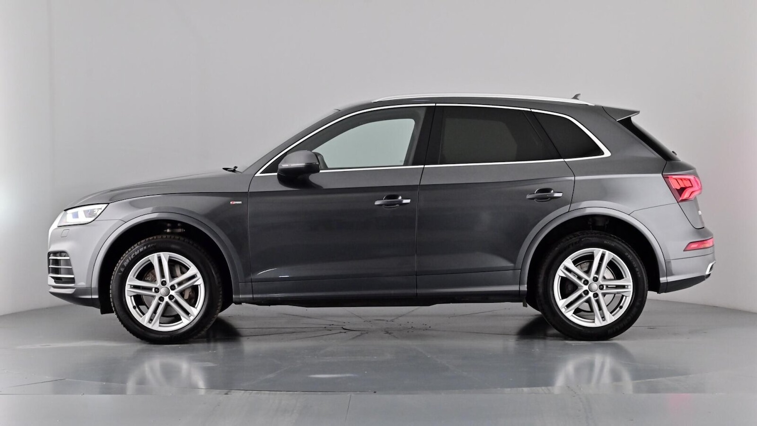 Used Audi Q5 2018 for sale - 77151446: Photo 64