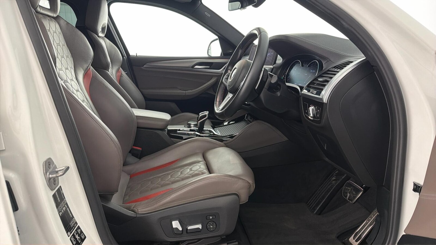 Used BMW X4 2019 for sale - 77560617: Photo 16