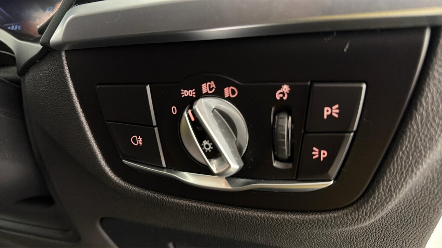 Used BMW X4 2019 for sale - 77560617: Photo 38