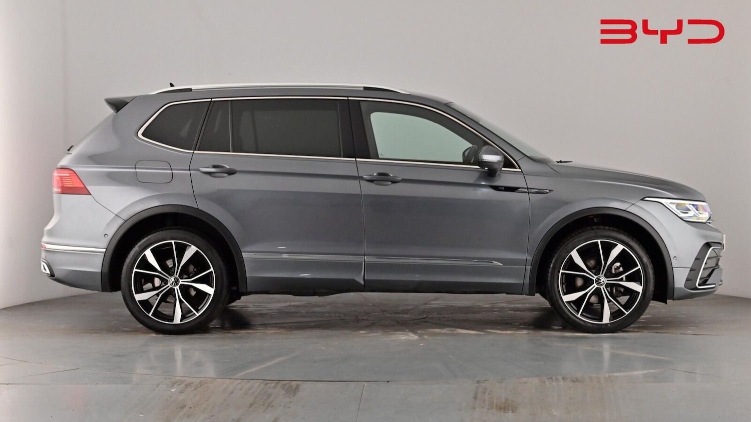 Used Volkswagen Tiguan Allspace 2024 for sale - 77885449: Photo 3