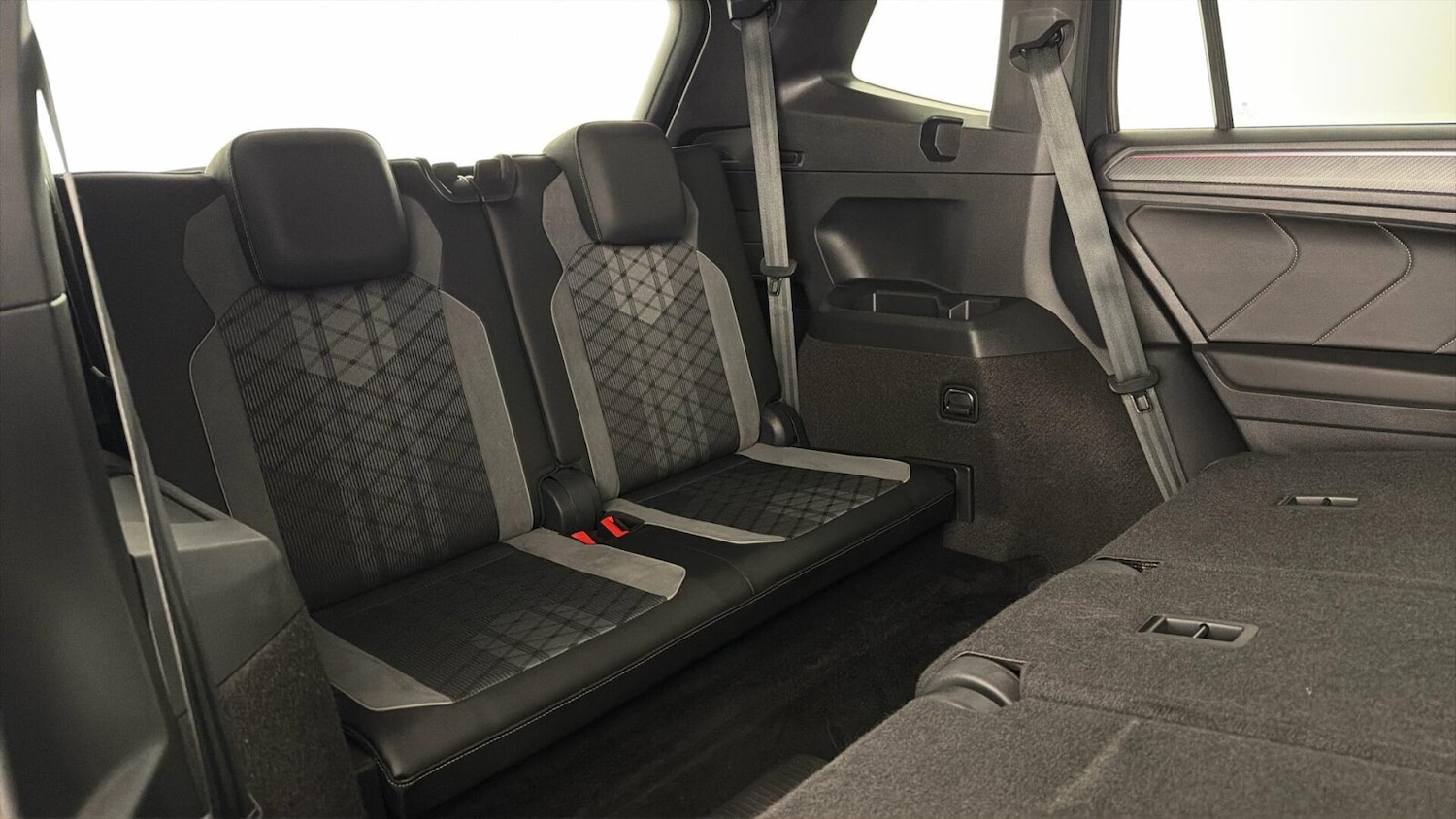 Used Volkswagen Tiguan Allspace 2024 for sale - 77885449: Photo 33