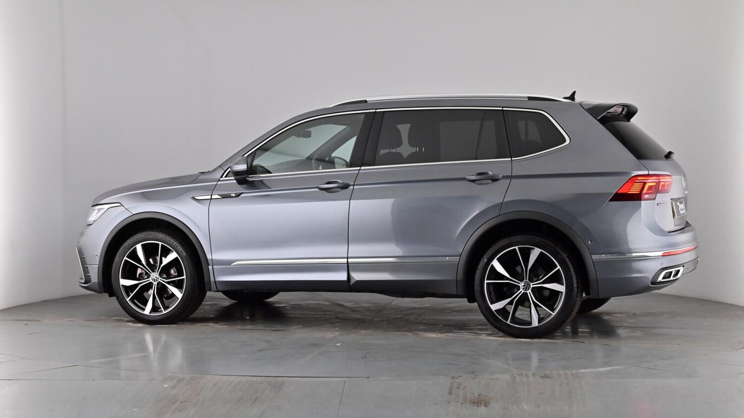 Used Volkswagen Tiguan Allspace 2024 for sale - 77885449: Photo 58