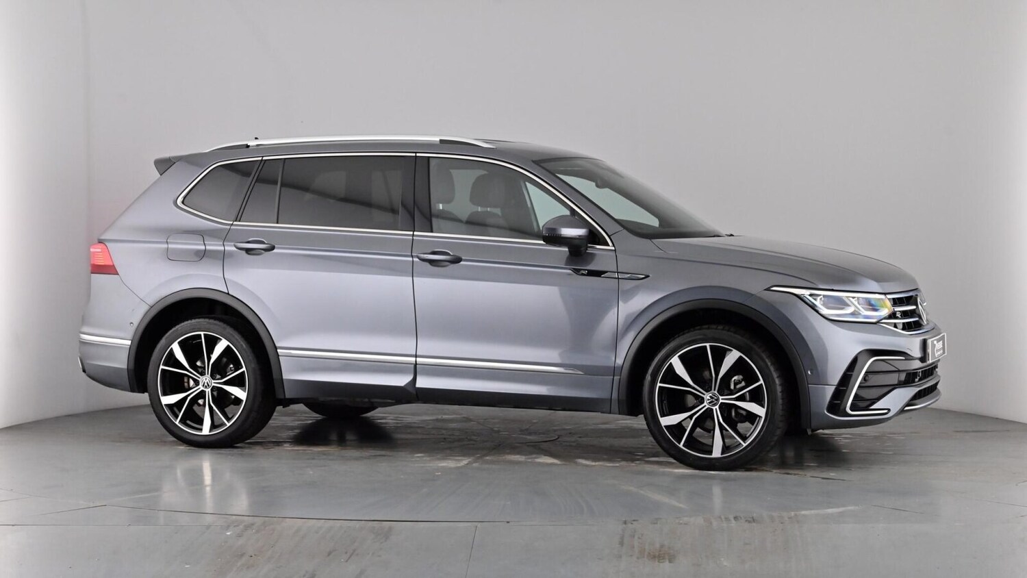 Used Volkswagen Tiguan Allspace 2024 for sale - 77885449: Photo 76