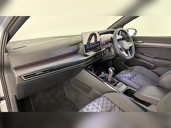 Used Volkswagen Golf 2025 for sale - 78811464: Photo