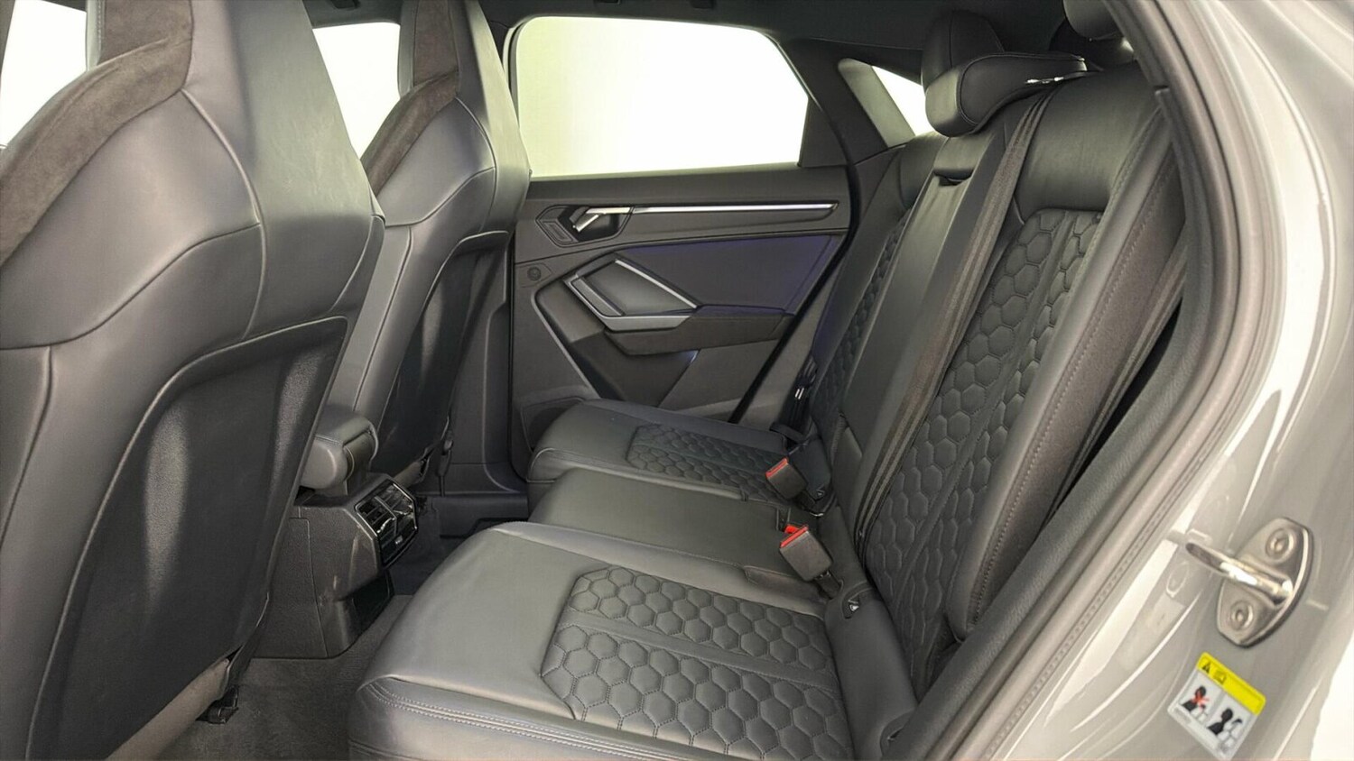 Used Audi RS Q3 2022 for sale - 77492688: Photo 12