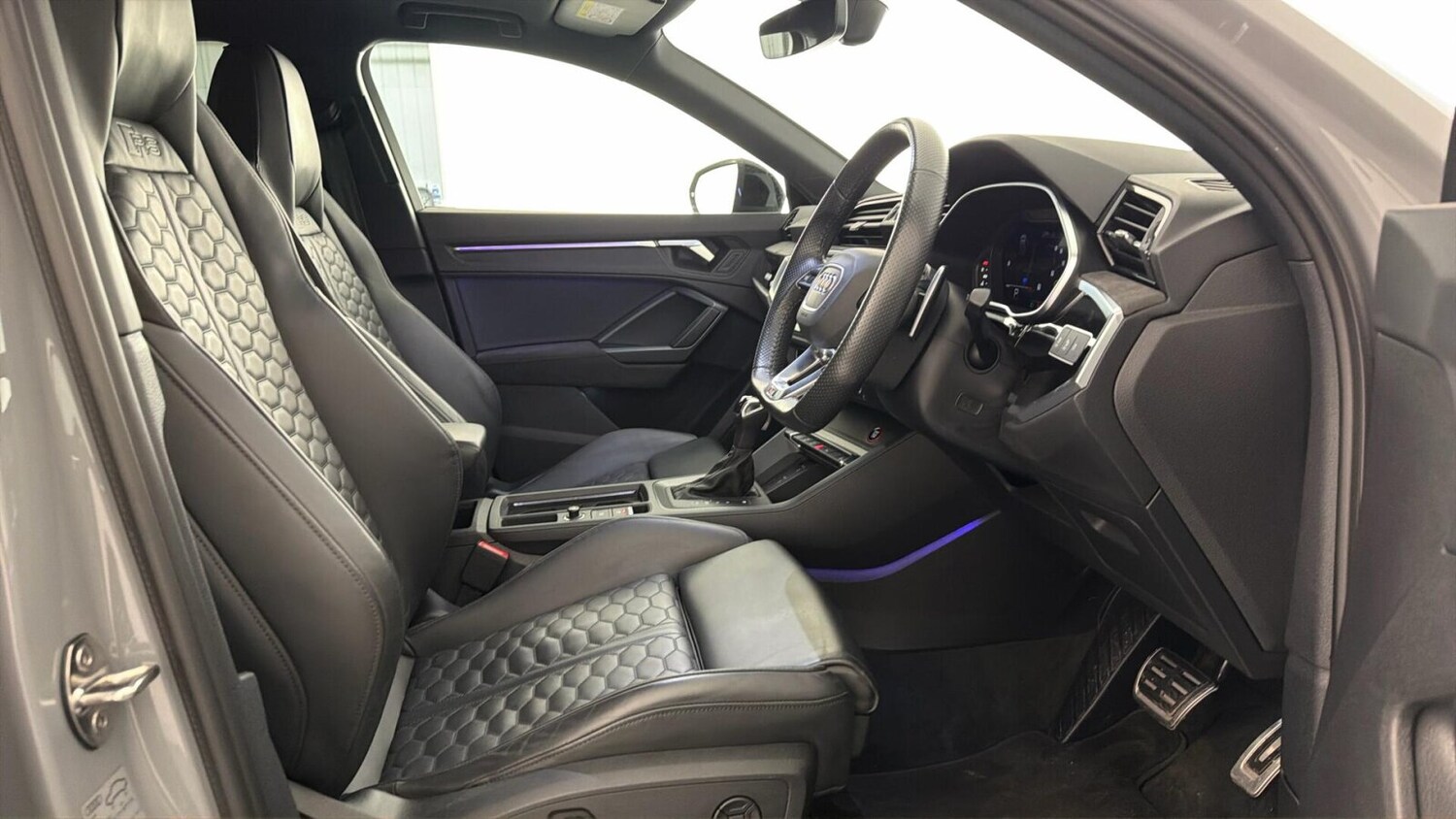 Used Audi RS Q3 2022 for sale - 77492688: Photo 16