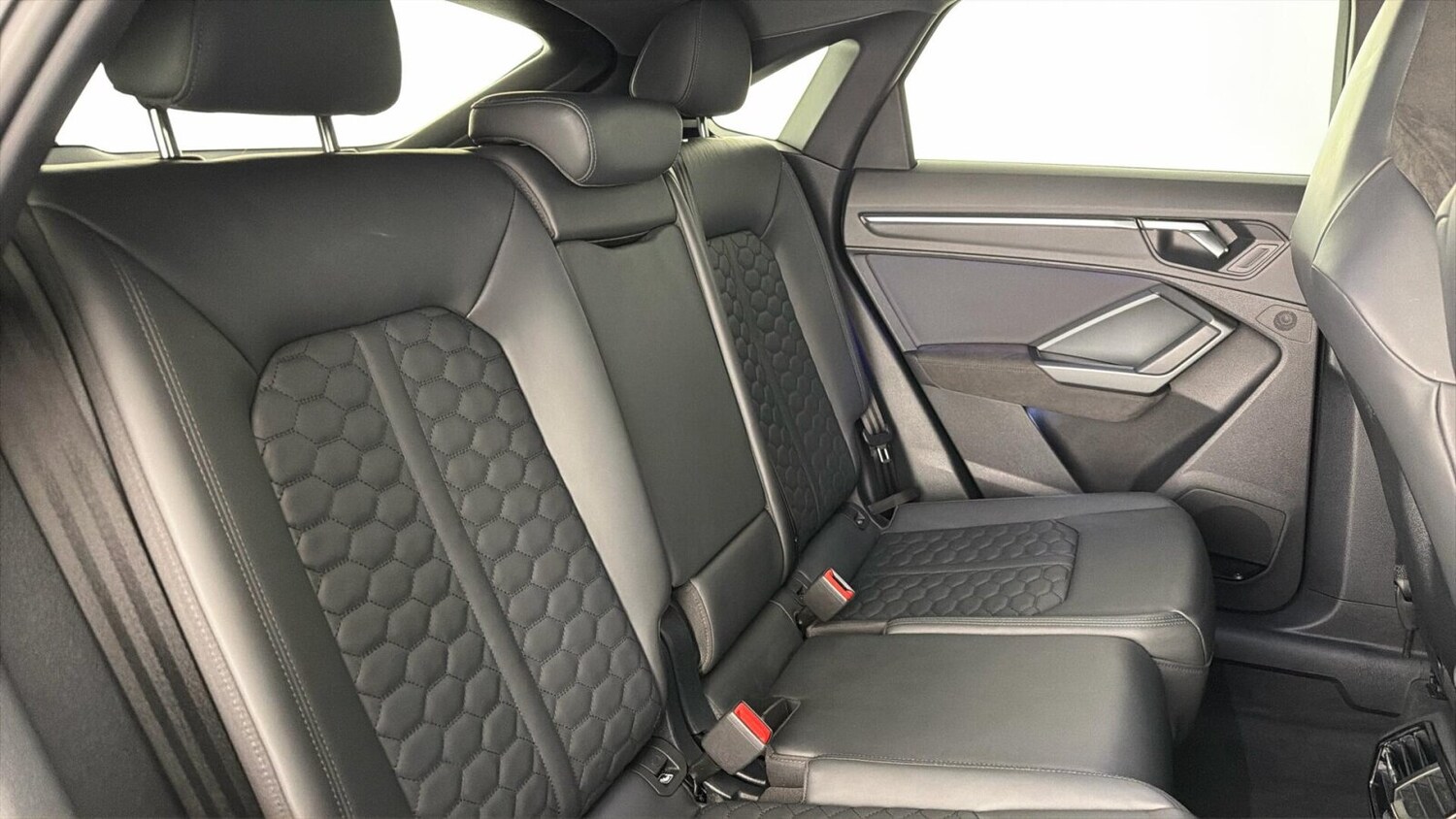 Used Audi RS Q3 2022 for sale - 77492688: Photo 30