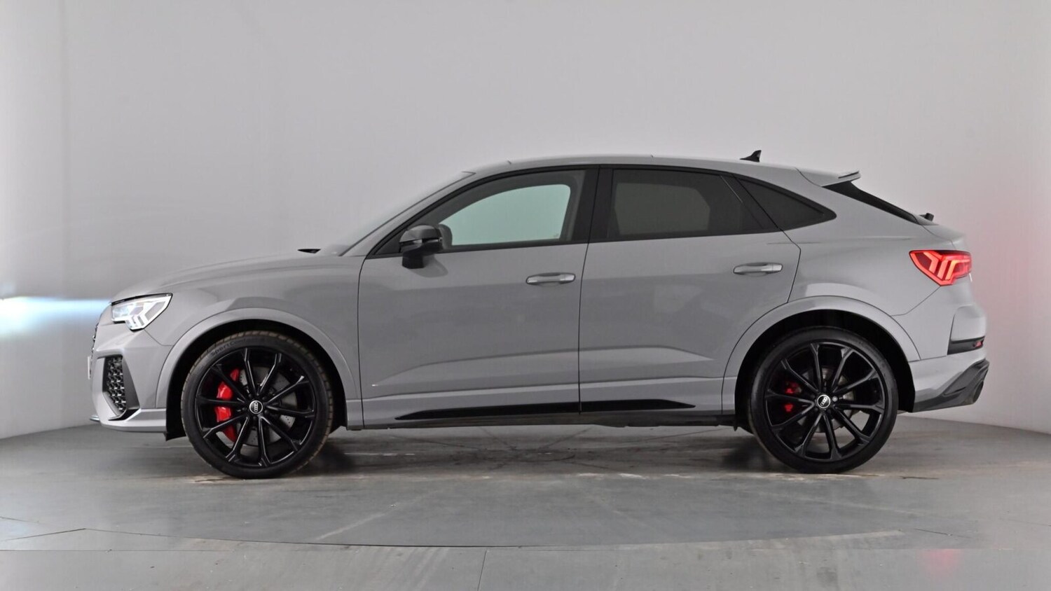 Used Audi RS Q3 2022 for sale - 77492688: Photo 58