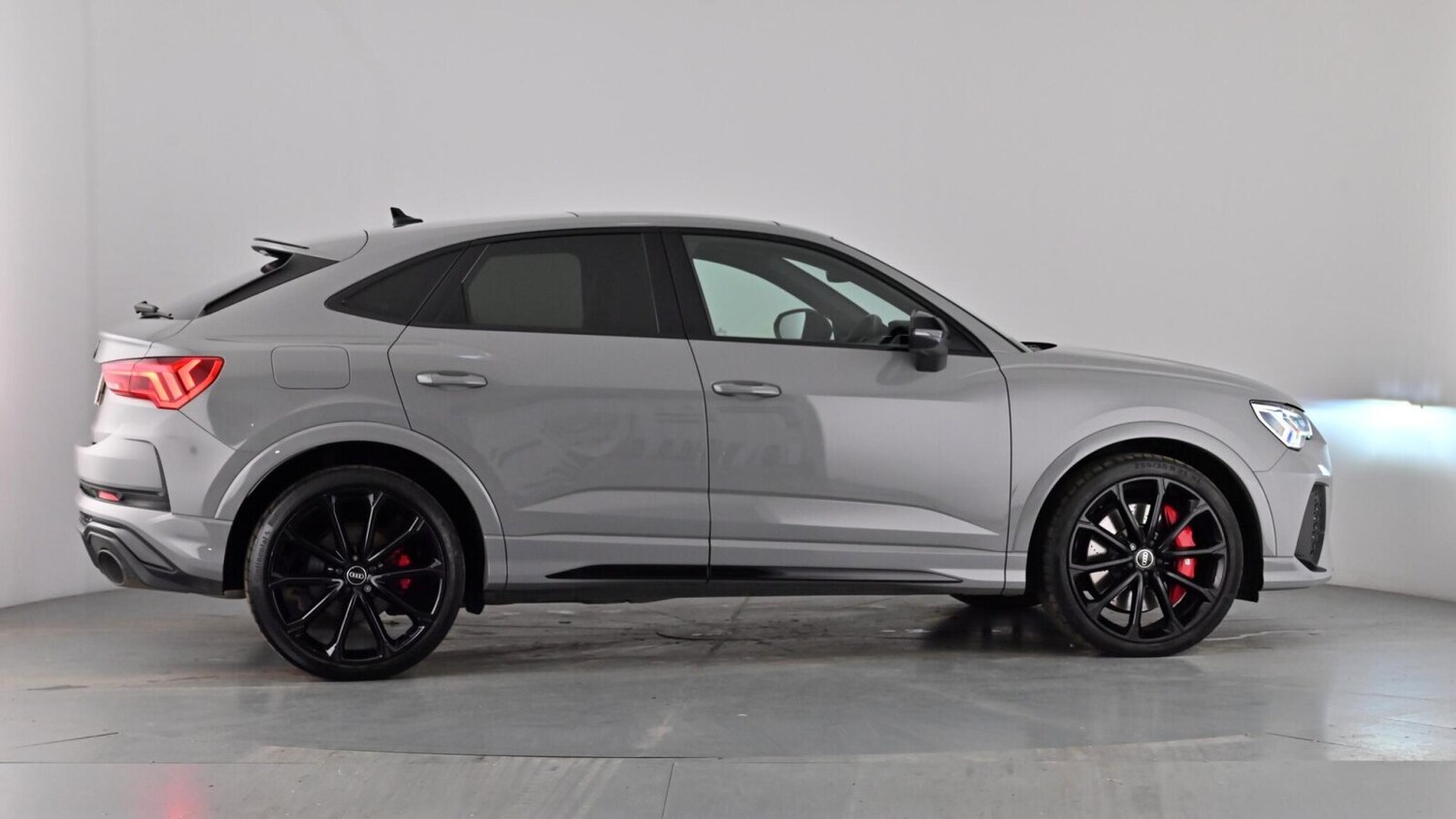 Used Audi RS Q3 2022 for sale - 77492688: Photo 75